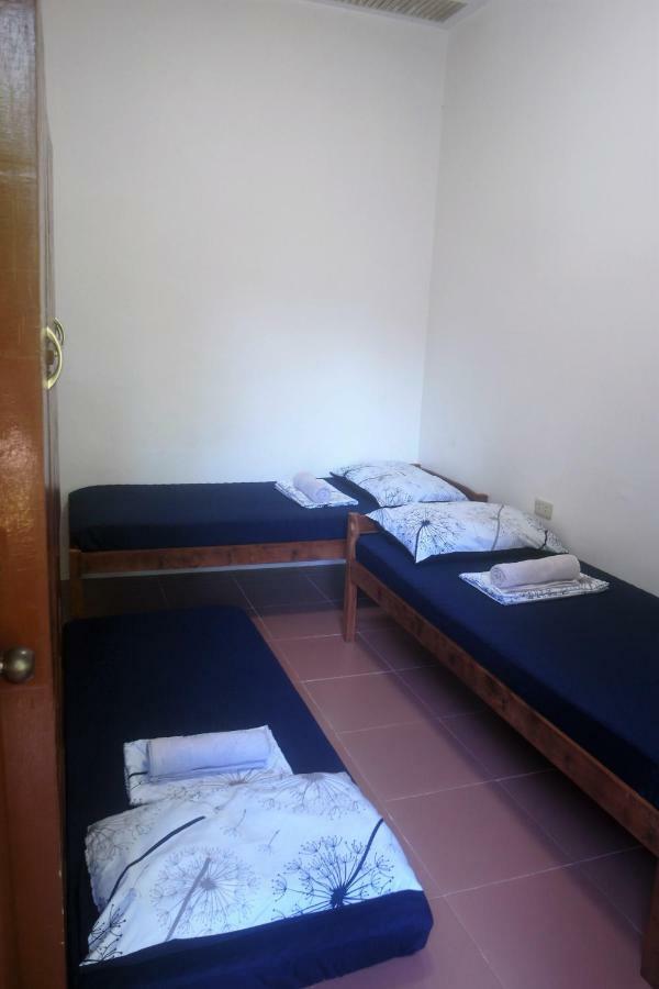 Hotel Ese House Dumaguete City Exterior foto